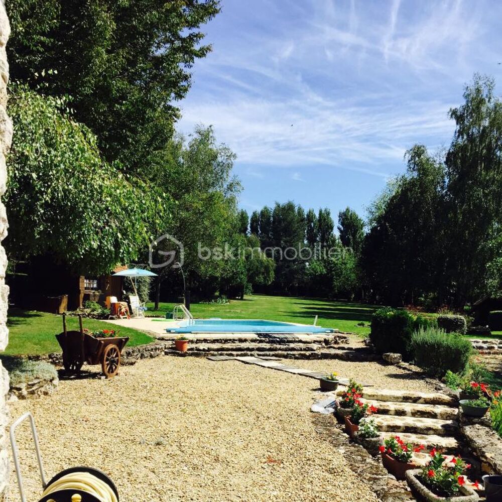 Vente Proprit/Chteau BELLE PROPRIETE BRIARDE 200 m AVEC PISCINE SUR SON JARDIN DE 3403 m Rozay en brie