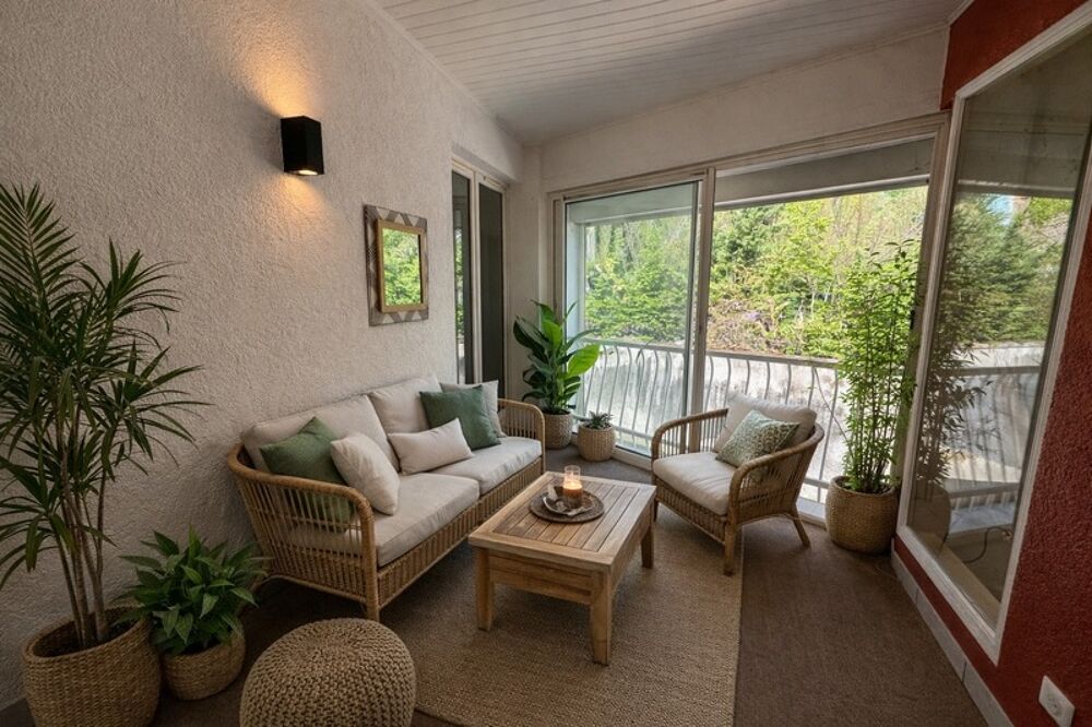 Vente Appartement Appartement de caractère à vendre au cœur de Jonage (69) - Esprit loft 160m² Jonage