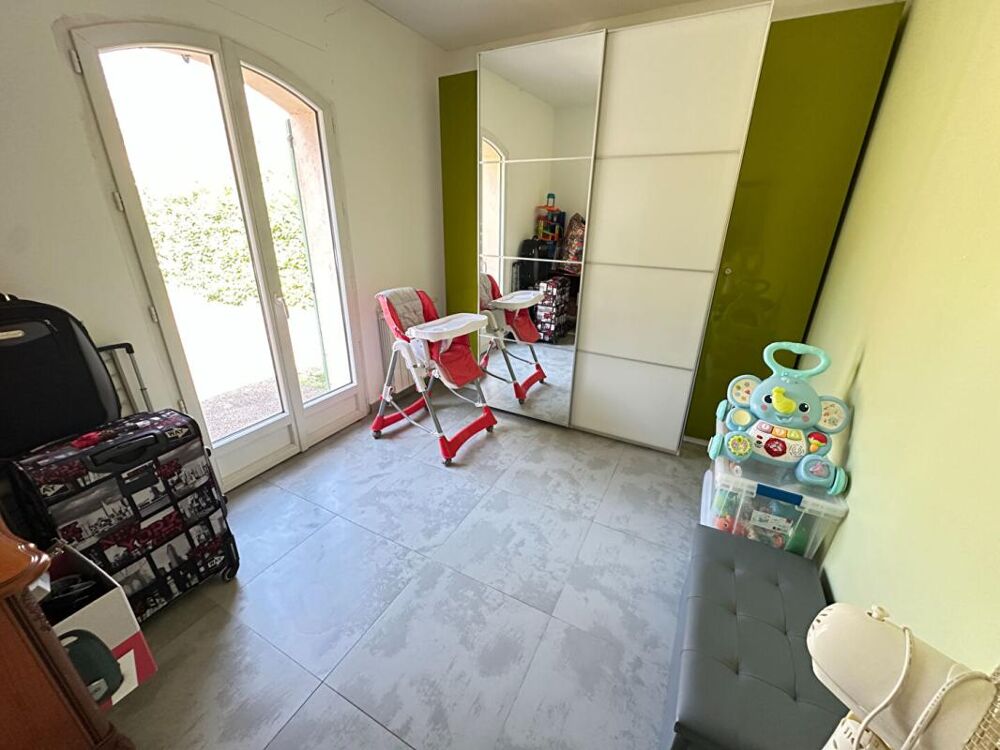 Vente Maison EXCLUSIVITÉ  Maison avec piscine, garage  grand terrain Cadolive