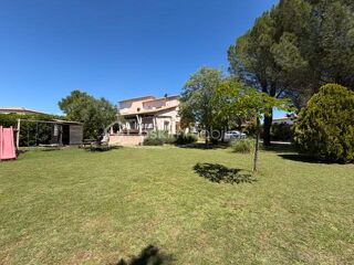  Villa à vendre 7 pièces 185 m²