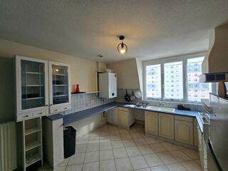  Appartement  vendre 5 pices 121 m