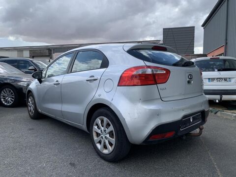 Rio 1.4 CRDi 90 CH Style 2014 occasion 14650 Carpiquet