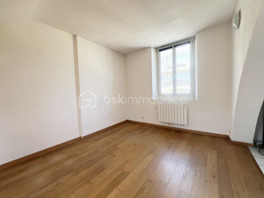 T2 de 30m²  Orléans, rue de Patay  Travaux à prévoir