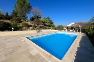  Villa à vendre 6 pièces 141 m²