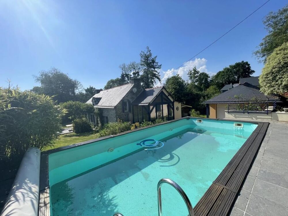 Propriété avec Longère 193 m² - Piscine chauffée - dépendanc