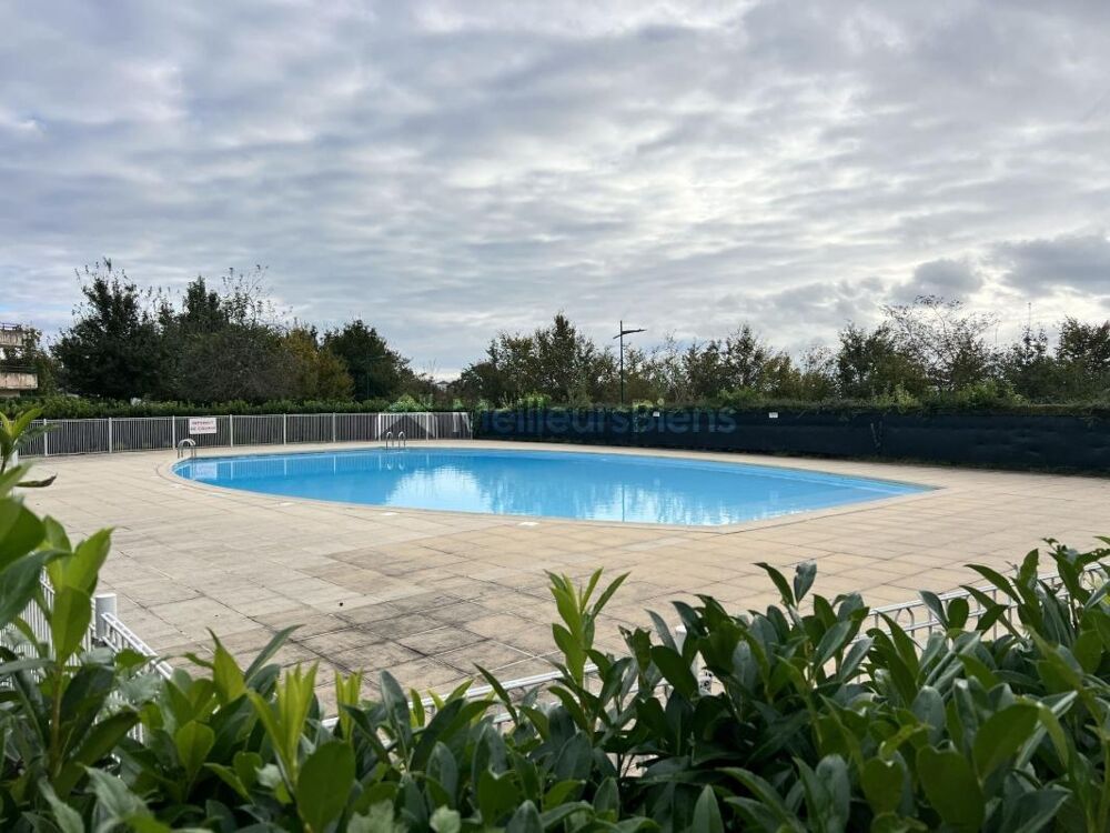 Vente Appartement Charmant T2 meubl de 33 m2 avec jardin prive et piscine dans la coproprit - La colline bleue  MONTBELIARD Sainte suzanne