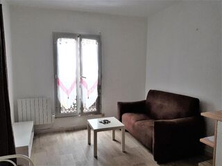  Appartement à louer 2 pièces 27 m²