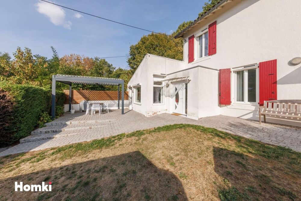 Vente Maison À vendre – Jolie maison familiale de 124 m2 sur les hauteurs de Royat Royat
