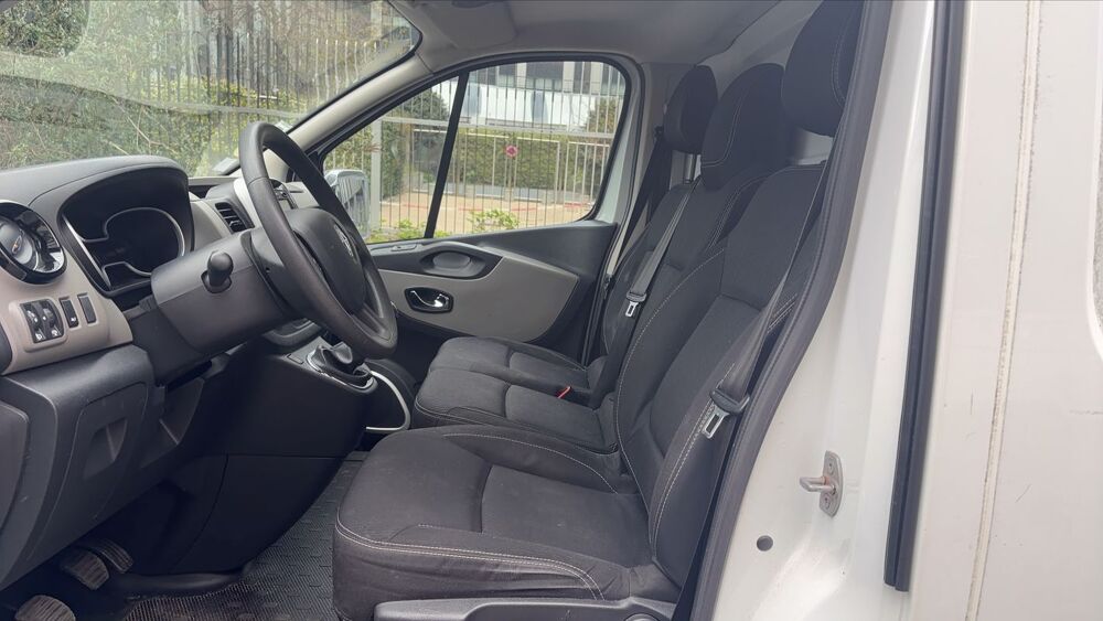 Trafic 2.0 dCi 145 Business L1h1 2017 occasion 75007 Paris
