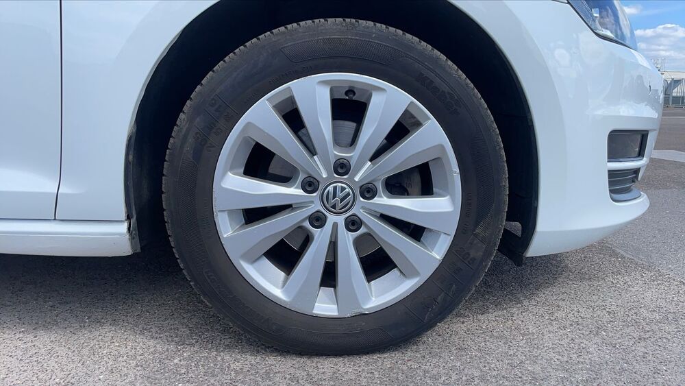 Golf 1.2 TSI 105 Confortline 2014 occasion 93200 Sait Denis