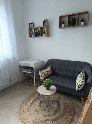  Appartement à louer 1 pièce 16 m²
