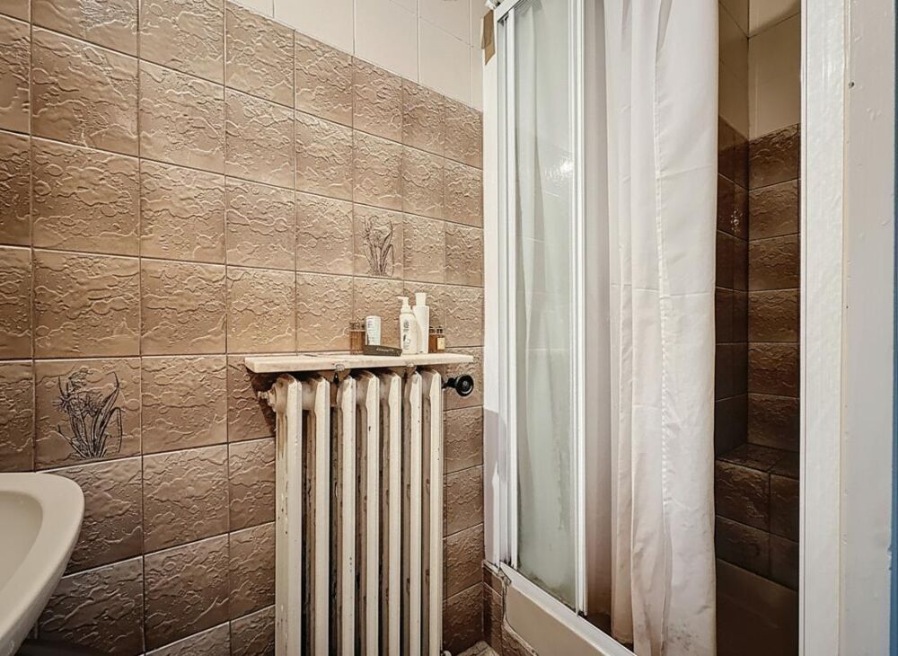 Vente Maison Maison  4 pièces de 126  m2  de surface.  85 m2  habitables quartier  GUIPONS Villejuif