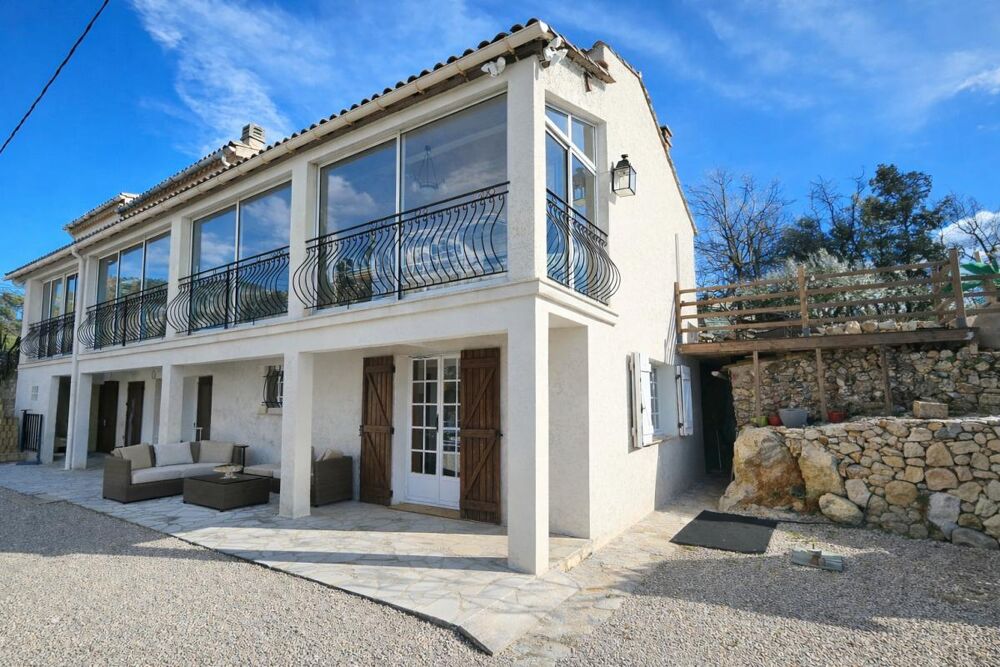 Maison 6 pièces 140 m² · à Callas · 140 m² · 399 000 €