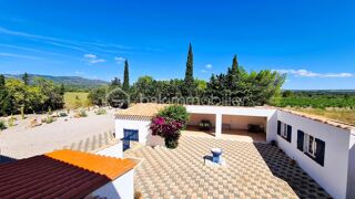  Propri�t�/ch�teau � vendre 8 pi�ces 299 m�