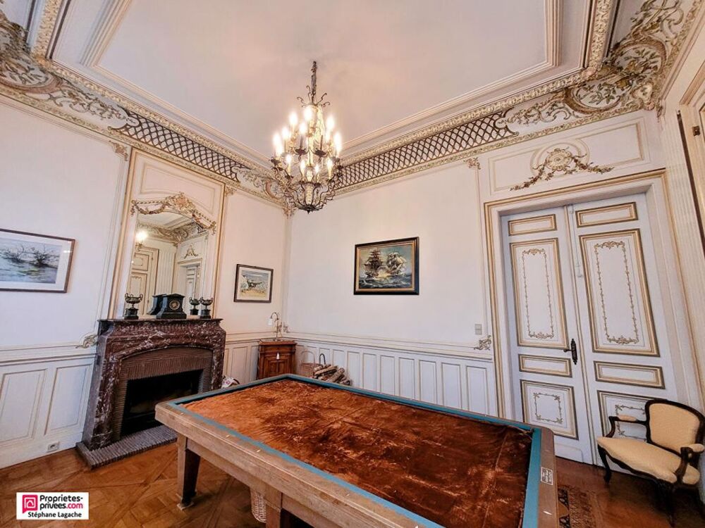 Vente Propriété/Château Demeure de prestige Bethune 12 pièce(s) 360 m2 avec terrain de 1.300m² Bethune