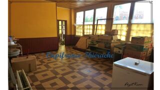  Immeuble à vendre 7 pièces 212 m²