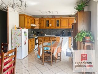  Maison  vendre 1 pice 140 m