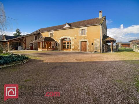   Corps de ferme Precy Le Sec 12 pi�ces 260 m2 Maison - 9 pi�ce(s) - 260 m�