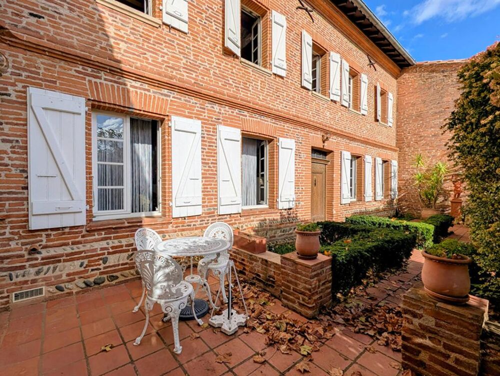 Vente Propriété/Château Demeure de caractère avec dépendance et garage sur terrain de 1100 m² Portet sur garonne