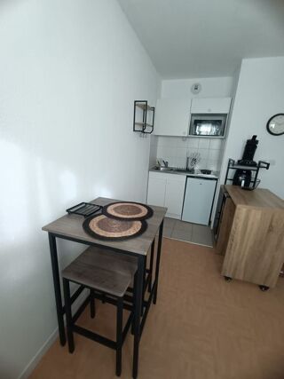  Appartement à louer 1 pièce 21 m²