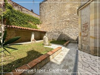  Immeuble à vendre 10 pièces 194 m²
