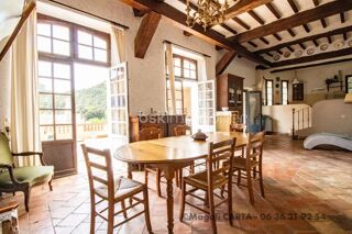  Propri�t�/ch�teau � vendre 6 pi�ces 160 m�