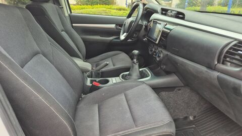 Hilux Double Cabine 2.4 D-4D 150 AWD Legende - 5 places 2017 occasion 20290 Volpajola