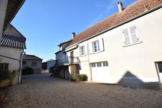 Vente Propriété/Château Propriete agricole avec deux maisons, bâtiments et 2,9 hectares de terrain CREOT (71) Creot