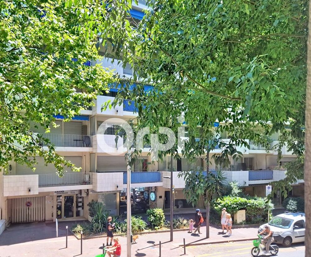 Vente Appartement Appartement T2 Juan 44 m2 Juan les Pins Tout à pied Antibes