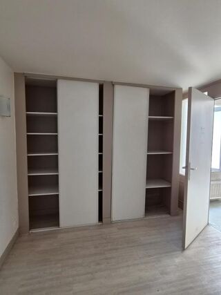  Immeuble à vendre 6 pièces 70 m²