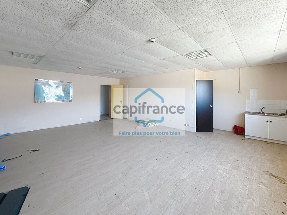   Local à louer  200 m2 Chambéry 
