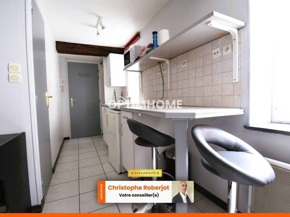 A vendre Studio - idéal investisseur - vente d'un T2 en parallèle dans la même copropriété