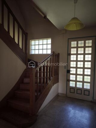  Maison  vendre 5 pices 184 m