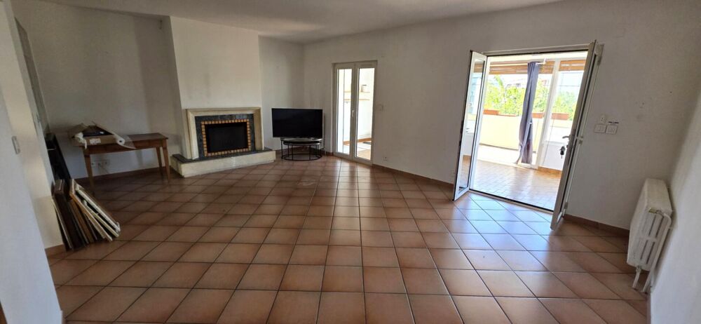 Vente Maison Montélimar - Maison de ville avec un Local  et deux Garages Montelimar