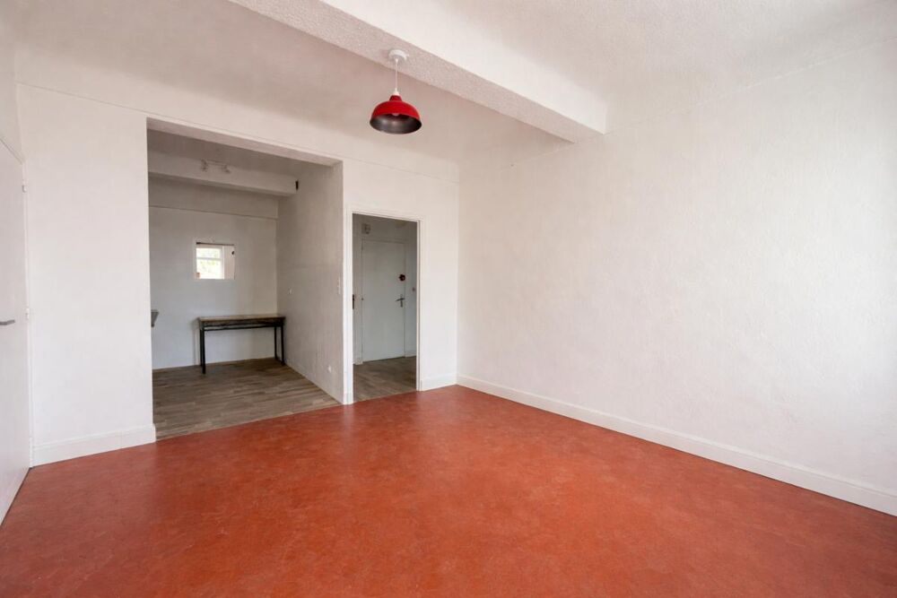 Appartement 3 pièces avec balcon filant