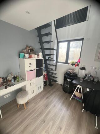  Maison � vendre 10 pi�ces 207 m�