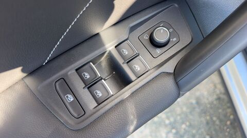 Tiguan 1.5 TSI 150 DSG7 R-Line - Automatique Entretien constructeur 2022 occasion 37230 Fondettes