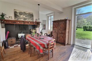  Maison � vendre 9 pi�ces 306 m�