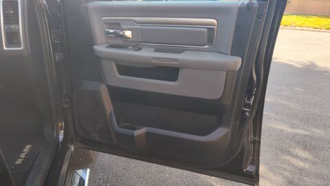 RAM 1500 5.7 V8 HEMI 400 4X2 BVA9 Extra Long Base - Automatique 2018 occasion 22400 Lamballe Armor