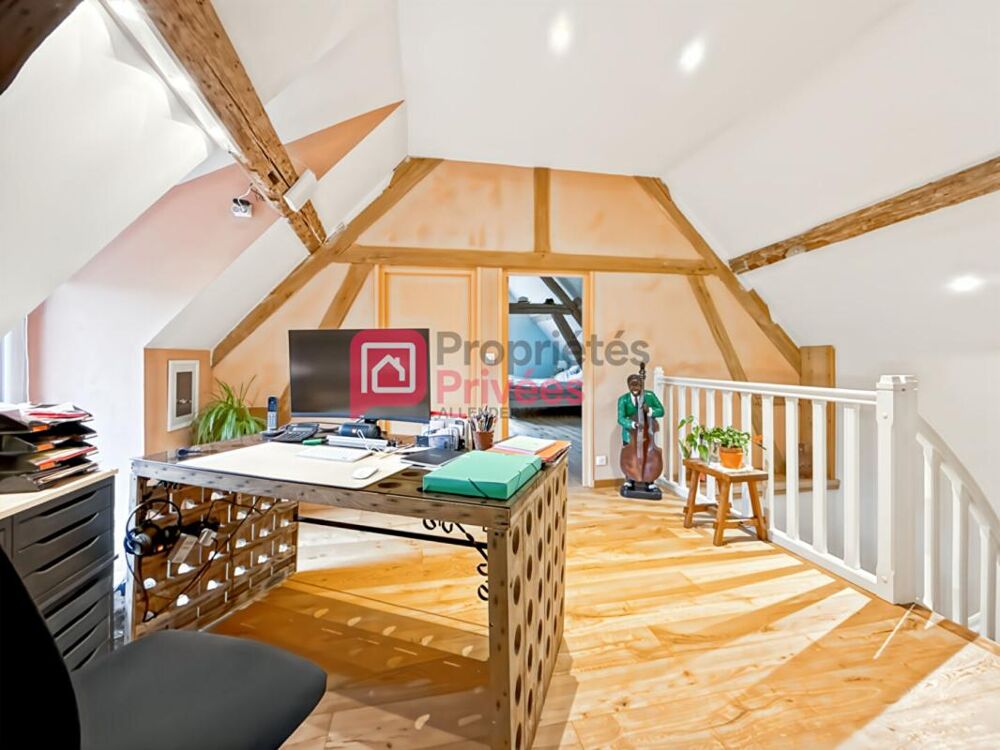 Maison Sergines 6 pièce(s) 181 m2