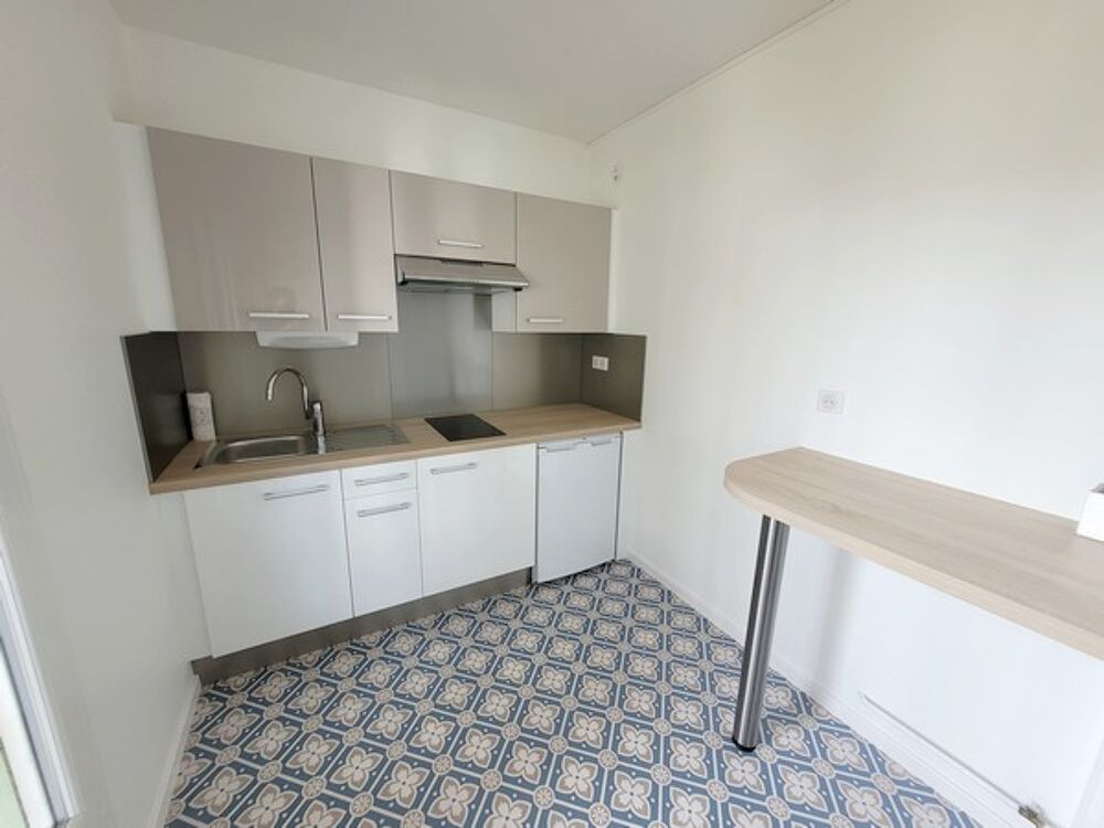 Location Appartement F1 - CHU MONTPIED Clermont ferrand