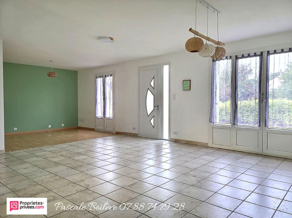 Pavillon 3 chambres avec vie de plain-pied proche toutes commodités - VERNANTES (49390)