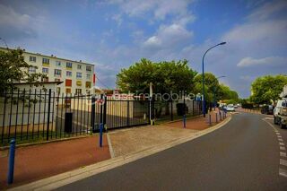  Parking / Garage à vendre 13 m²
