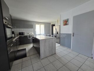  Propri�t�/ch�teau � vendre 11 pi�ces 380 m�