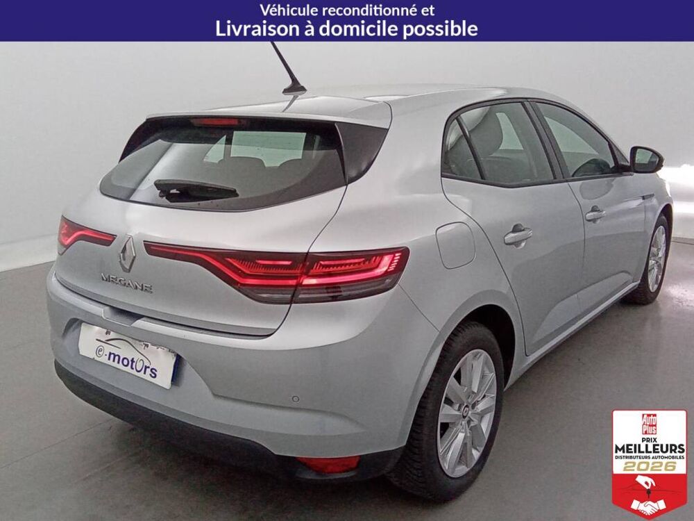 M&eacute;gane IV Berline Blue dCi 115 EDC Evolution 2023 occasion 10150 Lavau