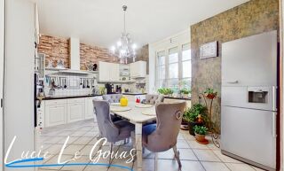  Propriété/château à vendre 9 pièces 239 m²