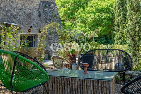   Vente Maison 8 pi�ces de 303m� - 13410 Lambesc Maison - 8 pi�ce(s) - 303 m�