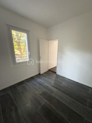  Duplex/triplex  vendre 3 pices 68 m