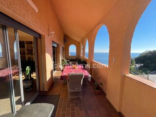  Duplex/triplex  vendre 6 pices 250 m