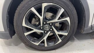 C-HR 1.8 VVT-i 122 Hybrid CVT Distinctive - Automatique Entretien 2019 occasion 54000 Nancy